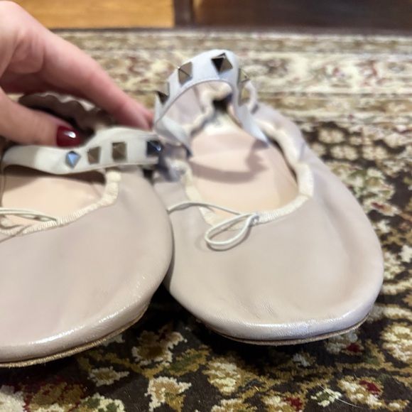 Valentino pale nude spiked ballet flats - Picture 3 of 7
